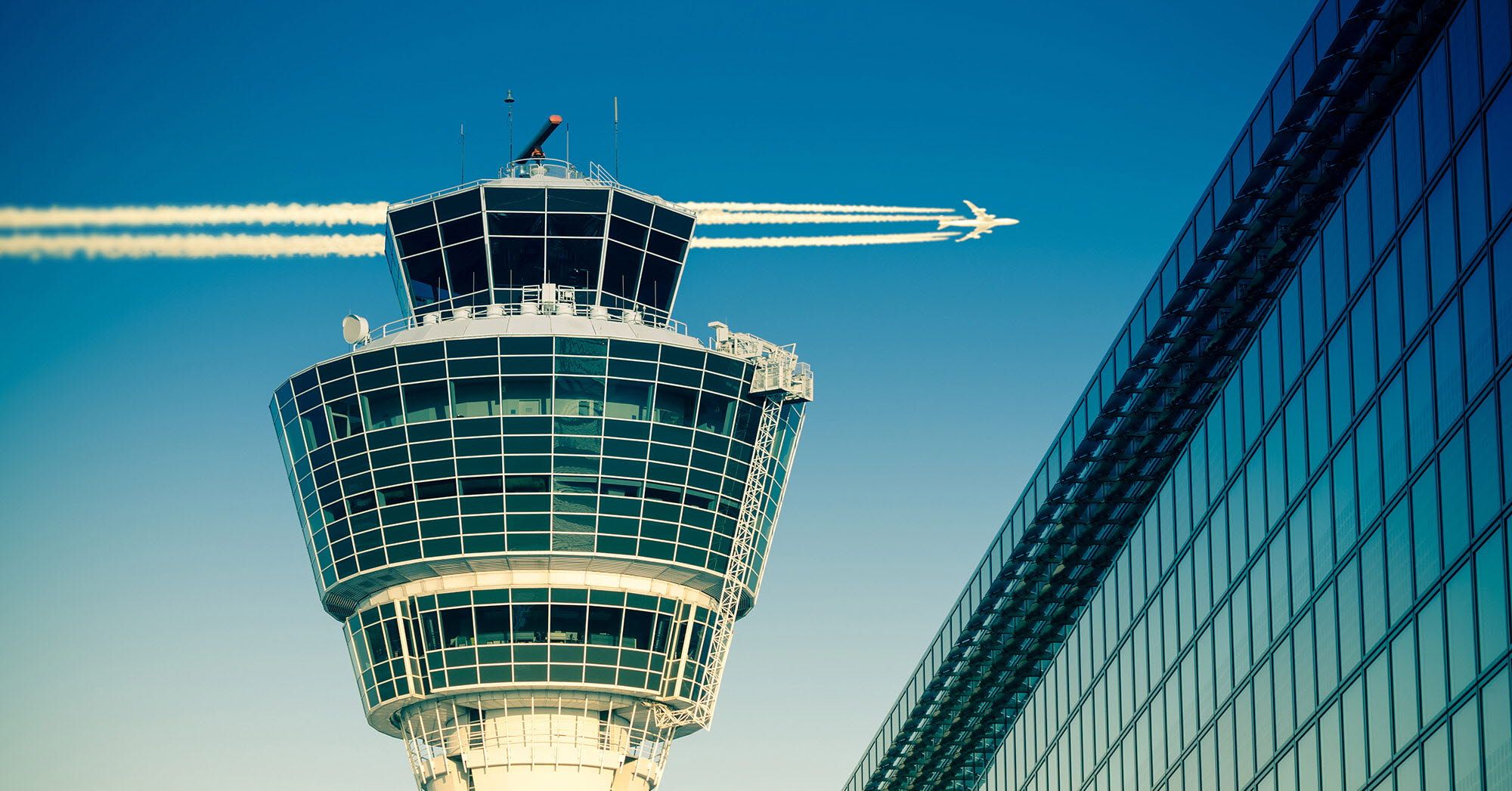air traffic control tower
